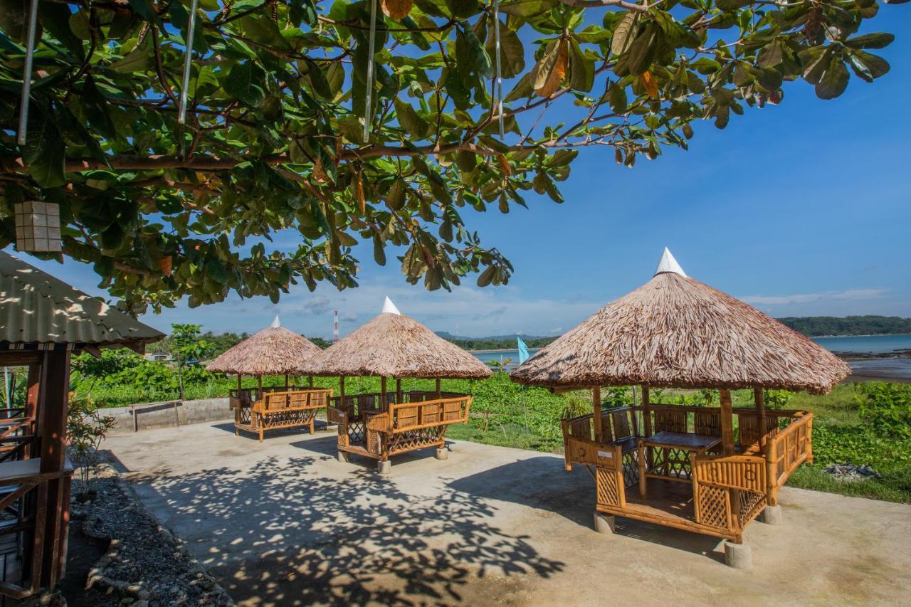 Rawis Resort Hotel And Restaurant Borongan Buitenkant foto
